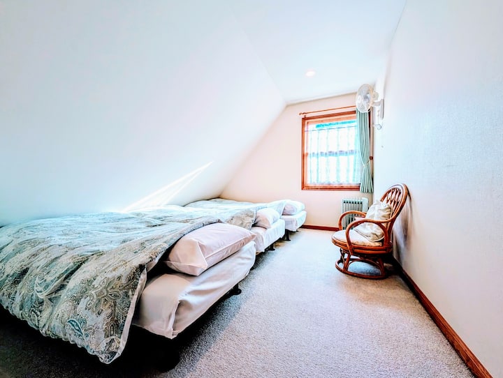 غرفة النوم 2