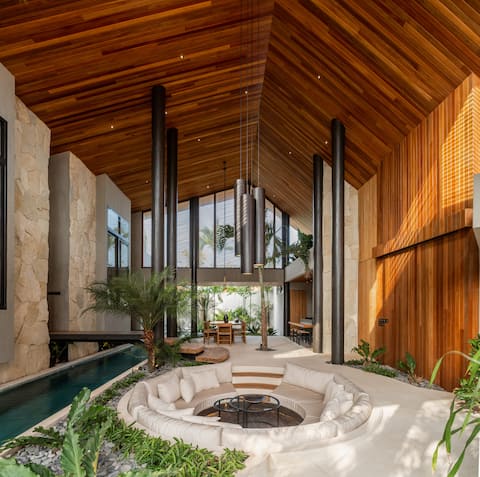 Luxury 6BR Tropical Retreat – 2 Villas near Canggu