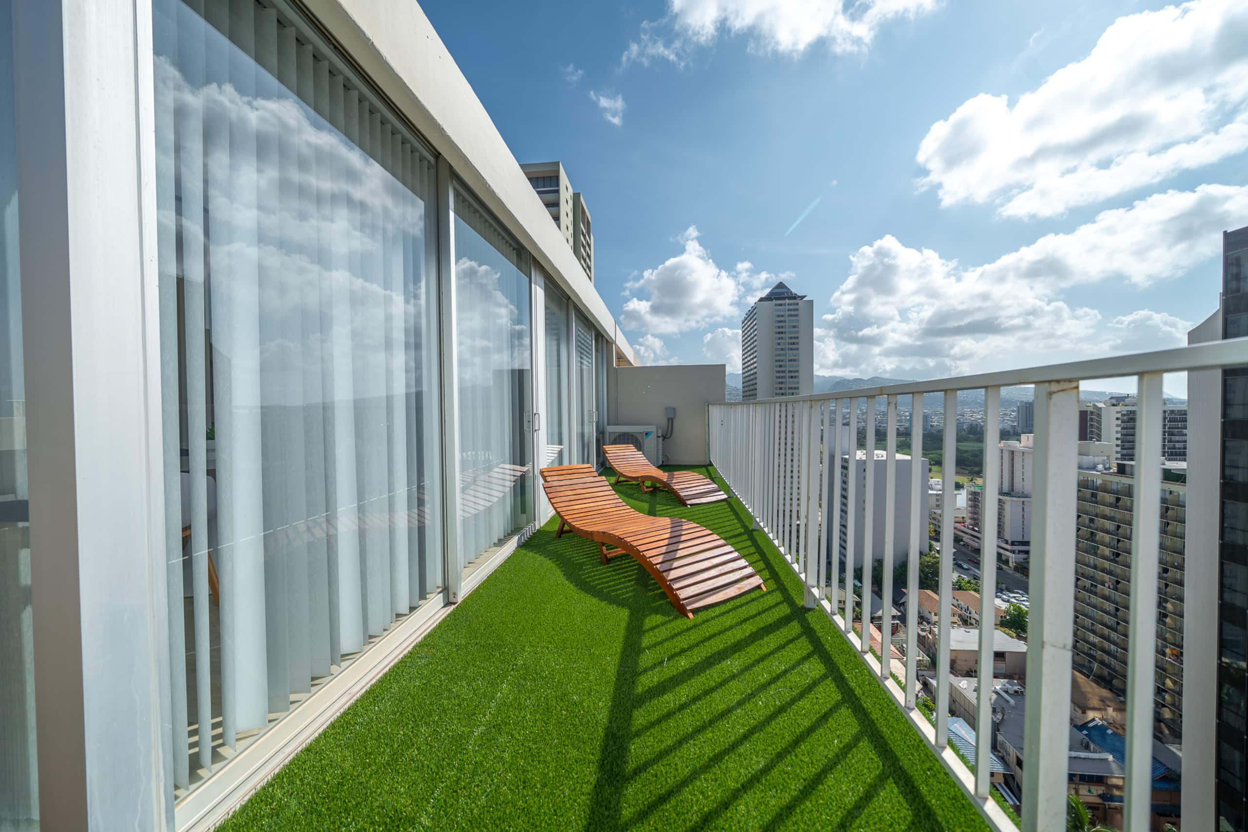 Condo in Honolulu · ★4.95 · 1 bedroom · 3 beds · 2 private baths - Image 88