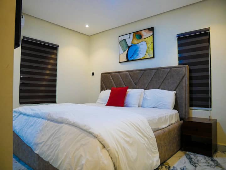 Self Check-in | Modern 1 Bdr Apt | Near Airport - Lagos, Nigeria