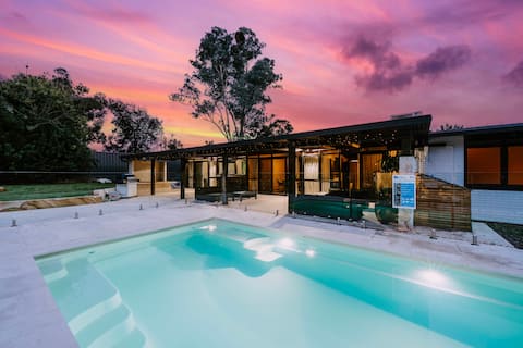 Moonlight at Mudgee—Chic Soirées & Private Cinema