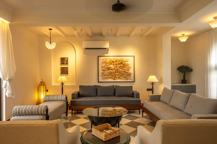4bhk Pvt Pool Field View Villa| Parra-near Vagator - Goa