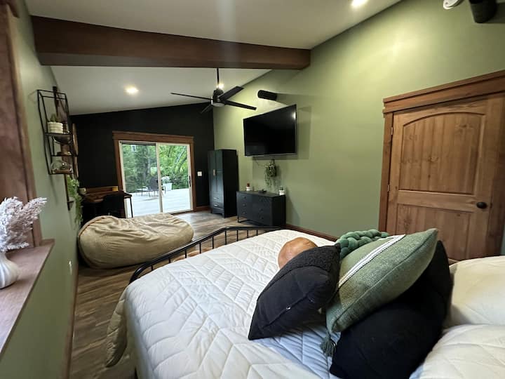 საძინებელი 1