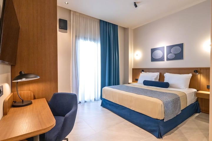 King Room - Achinos Kalamata Mediterranean Suites - Kalamata
