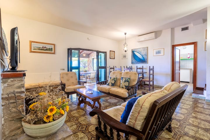 Villa Ovile Del Mercante - Breathtaking View - Stintino