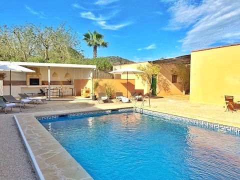 Traditional Ibizan Hacienda in St. Gertrudis