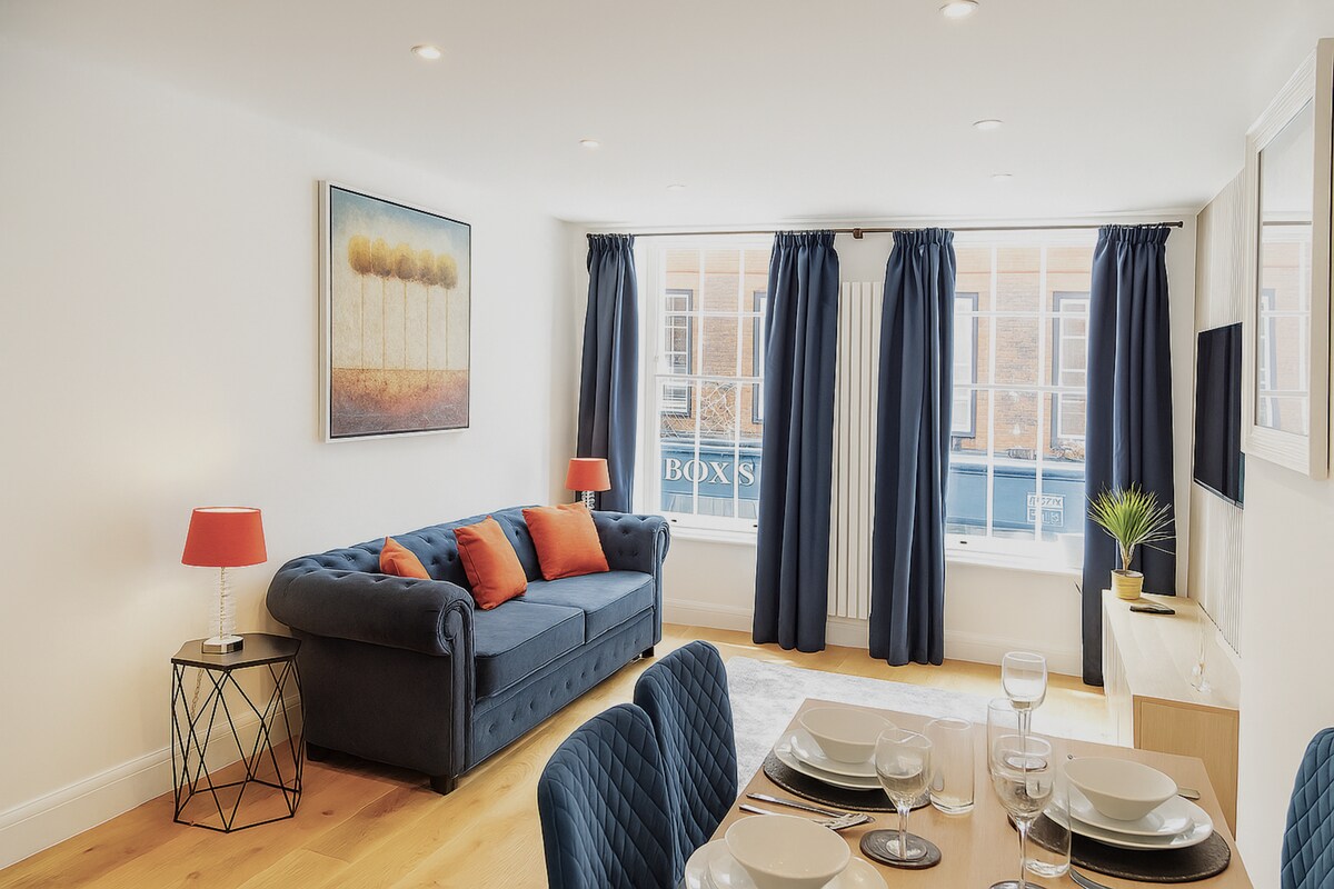 Top performing Airbnb: Elegant Eton Flat | 5 min walk to Windsor Castle in Eton