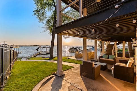 Horizon Luxe | Lake Front | 3BR+3RR | 8 Beds