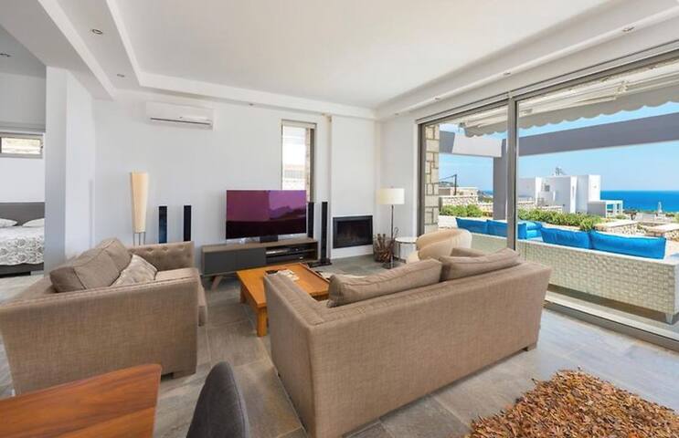 Canyon Sea Side gallery image 4