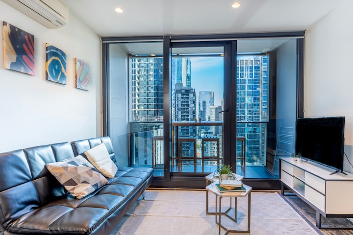 Skyhigh City Views 2br, Prime Location, Spacious - Melbourne