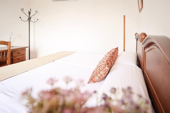 غرفة النوم 1