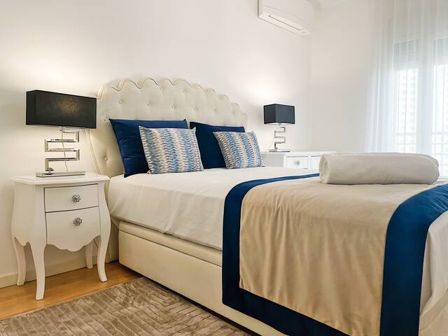 Prestige Lisbon Entire 3 Bedroom Luxury Apartment gallery image 4