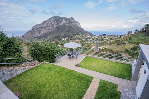 Casa da Helena - Unique view!