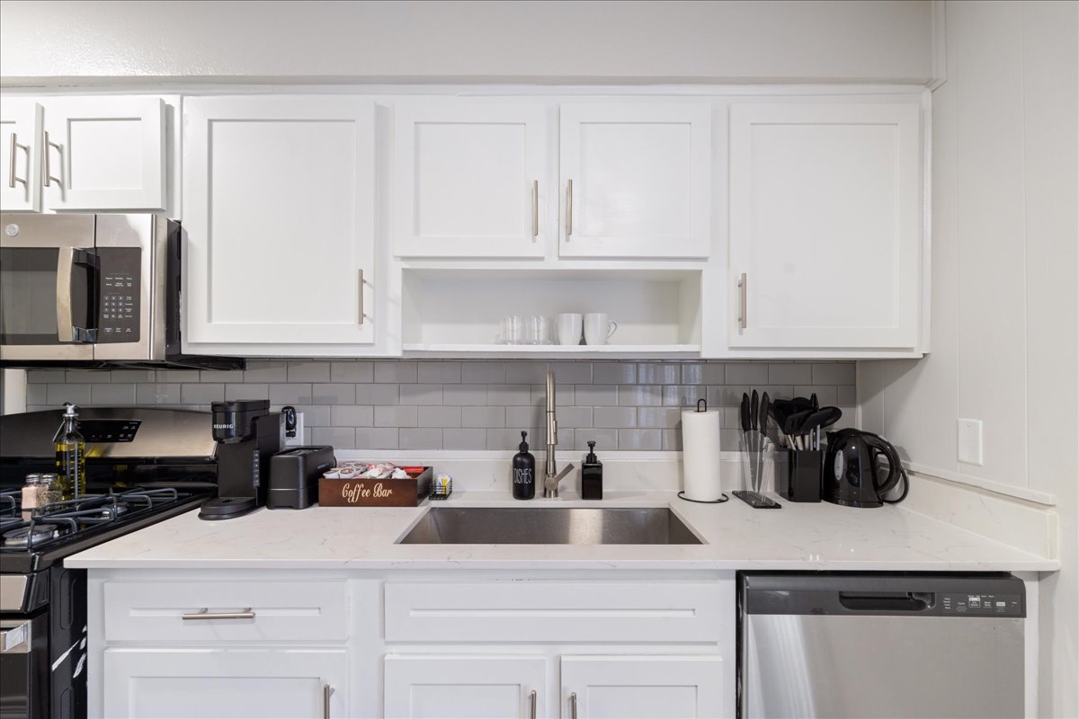 Prime Location | Near UT + Moody Center | Parking