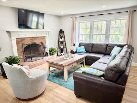 Popular Airbnb listing: Home in Barnstable in Barnstable Town