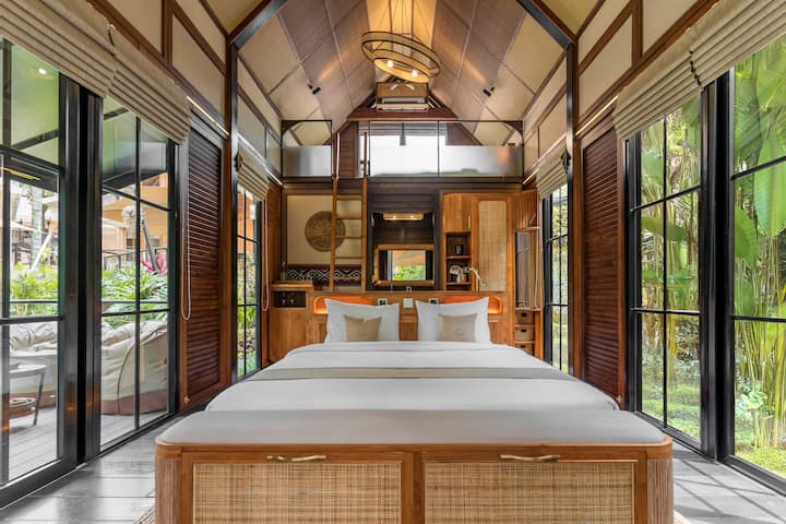 Casita black: Dormitorio 1 en la planta baja.
