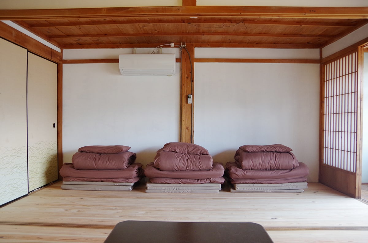 غرفة النوم 2