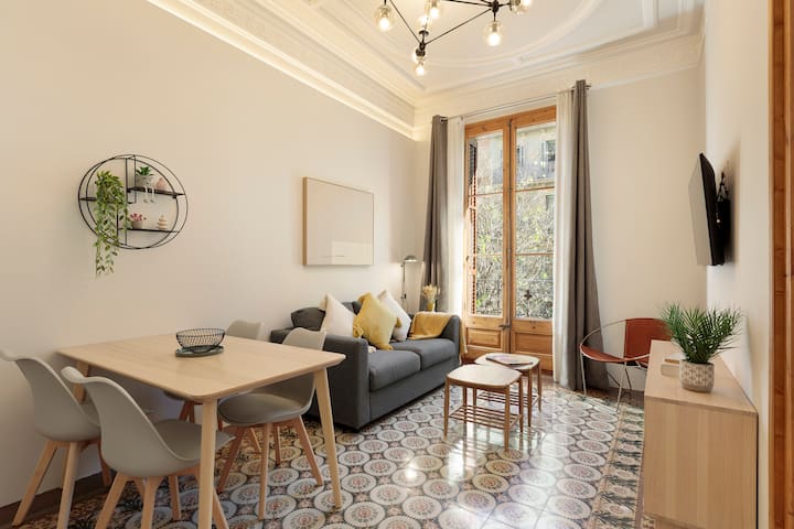 Apartamento 2 Dormitorios con Balcón (3 Adultos)