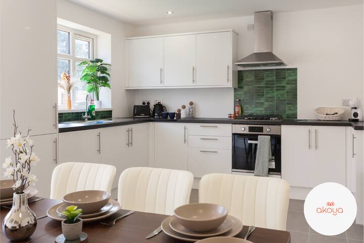 Long Stay Luxury and Comfort Escape in Manchester gallery image 3