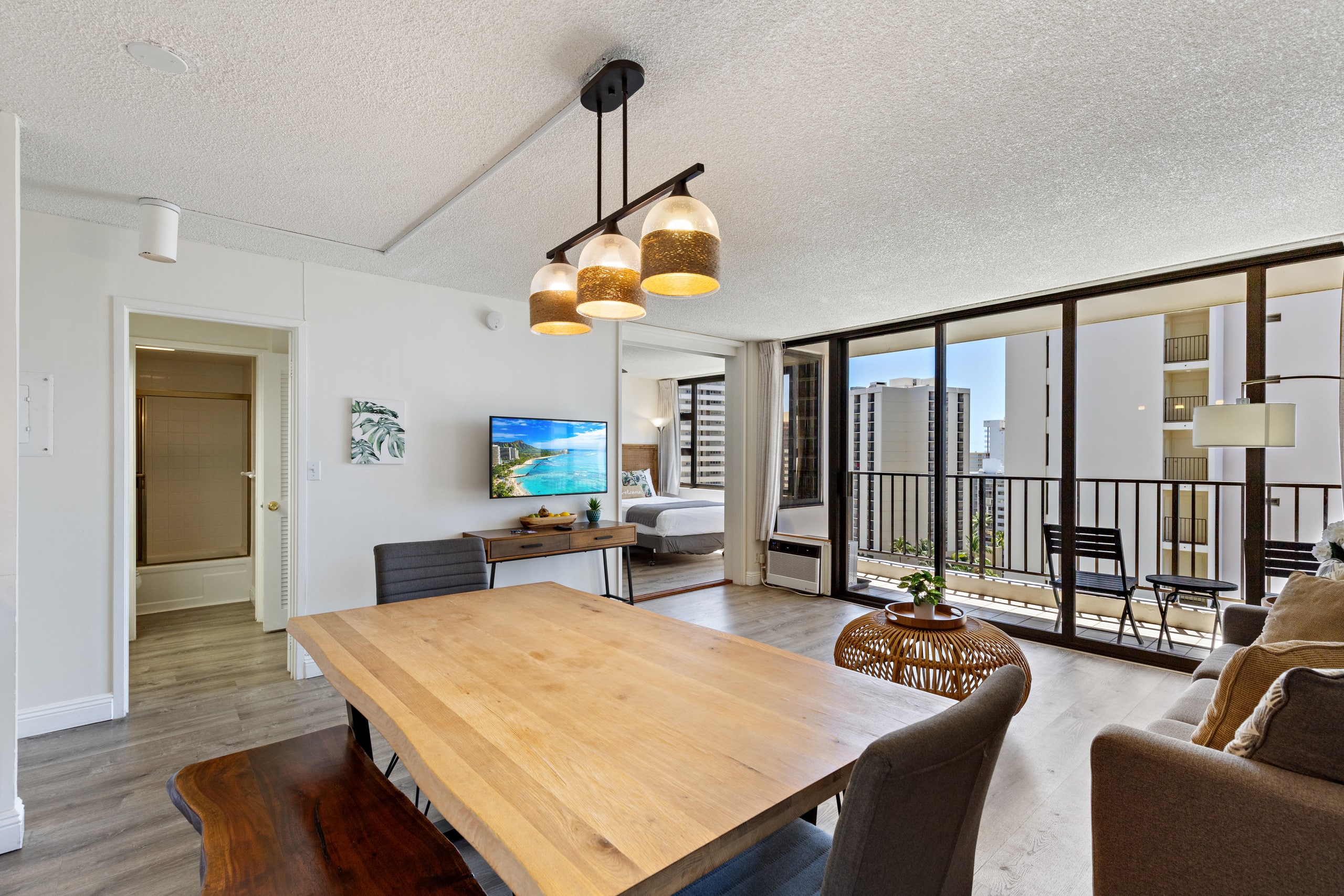 Hotel in Honolulu · ★4.69 · 1 bedroom · 3 beds · 1 private bath - Image 7