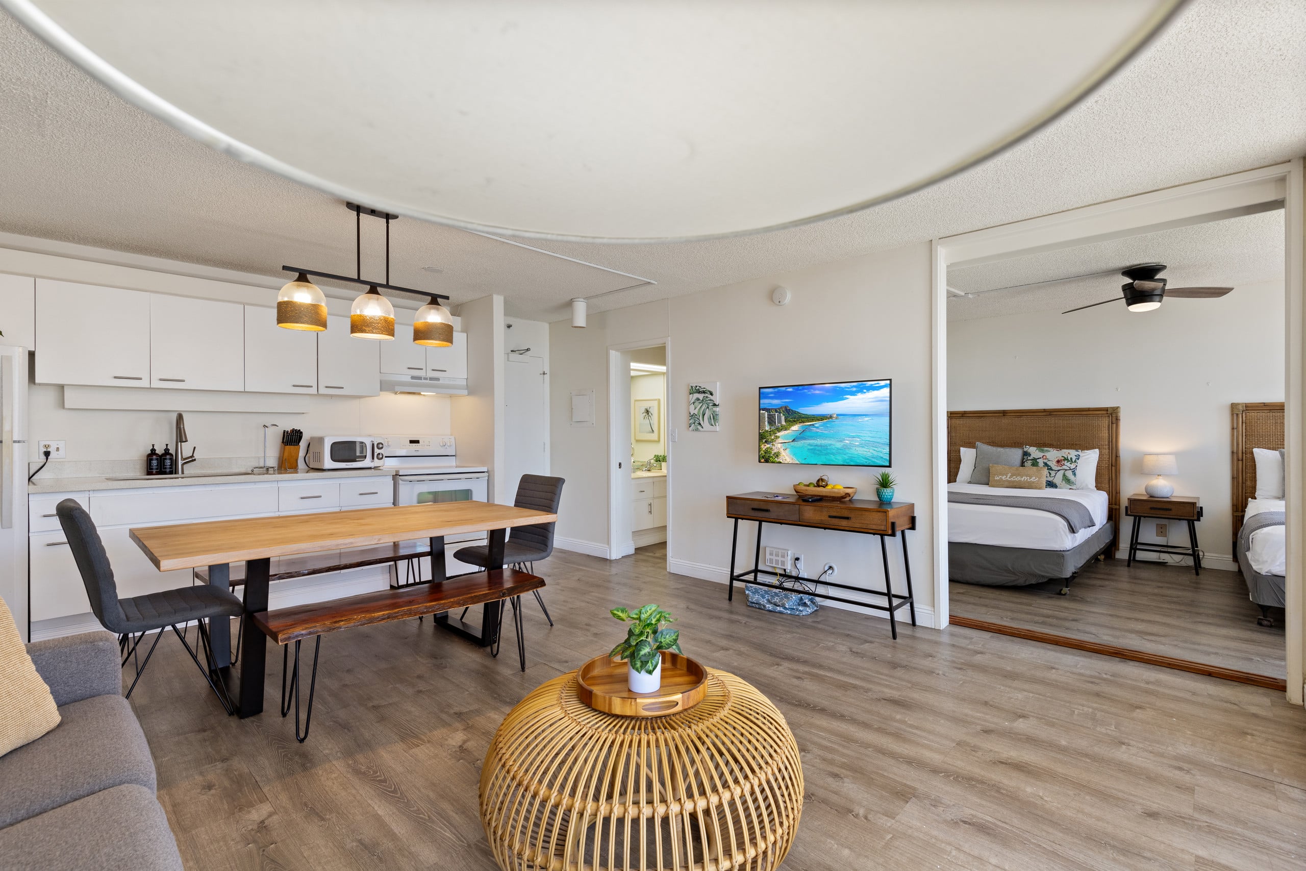 Hotel in Honolulu · ★4.69 · 1 bedroom · 3 beds · 1 private bath - Image 3