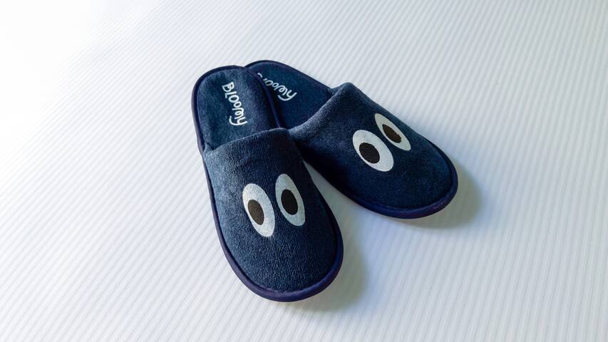 Design Apt near Ponte Vecchio with View – Bloomy® gallery image 5