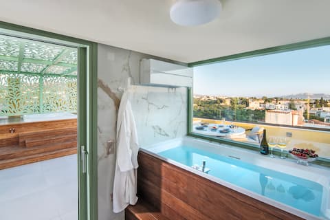 Grypes Complex/Grypes Suite with private Jacuzzi