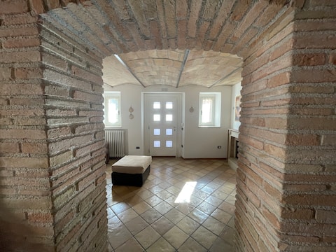 Top Airbnb: "Alessandra" house in the center with free parking in Spello