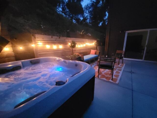 Soak & Sizzle in Hillcrest gallery image 5