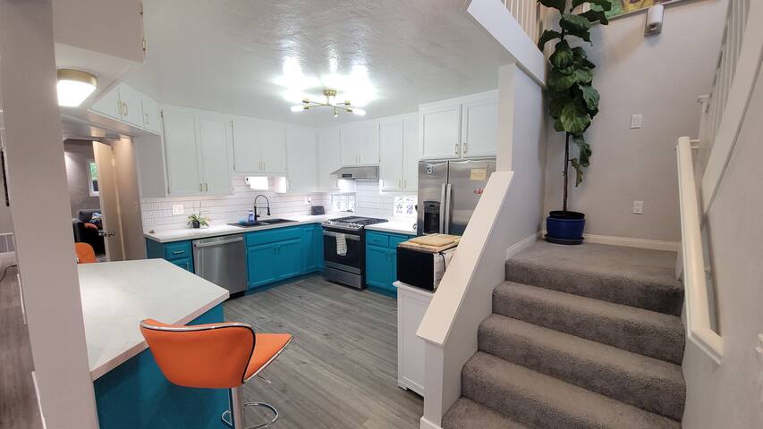 Soak & Sizzle in Hillcrest gallery image 4