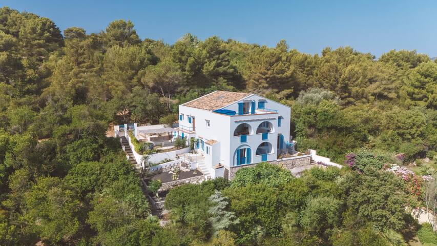 Ichnos Sardinia Accommodations managed Airbnb listing 3