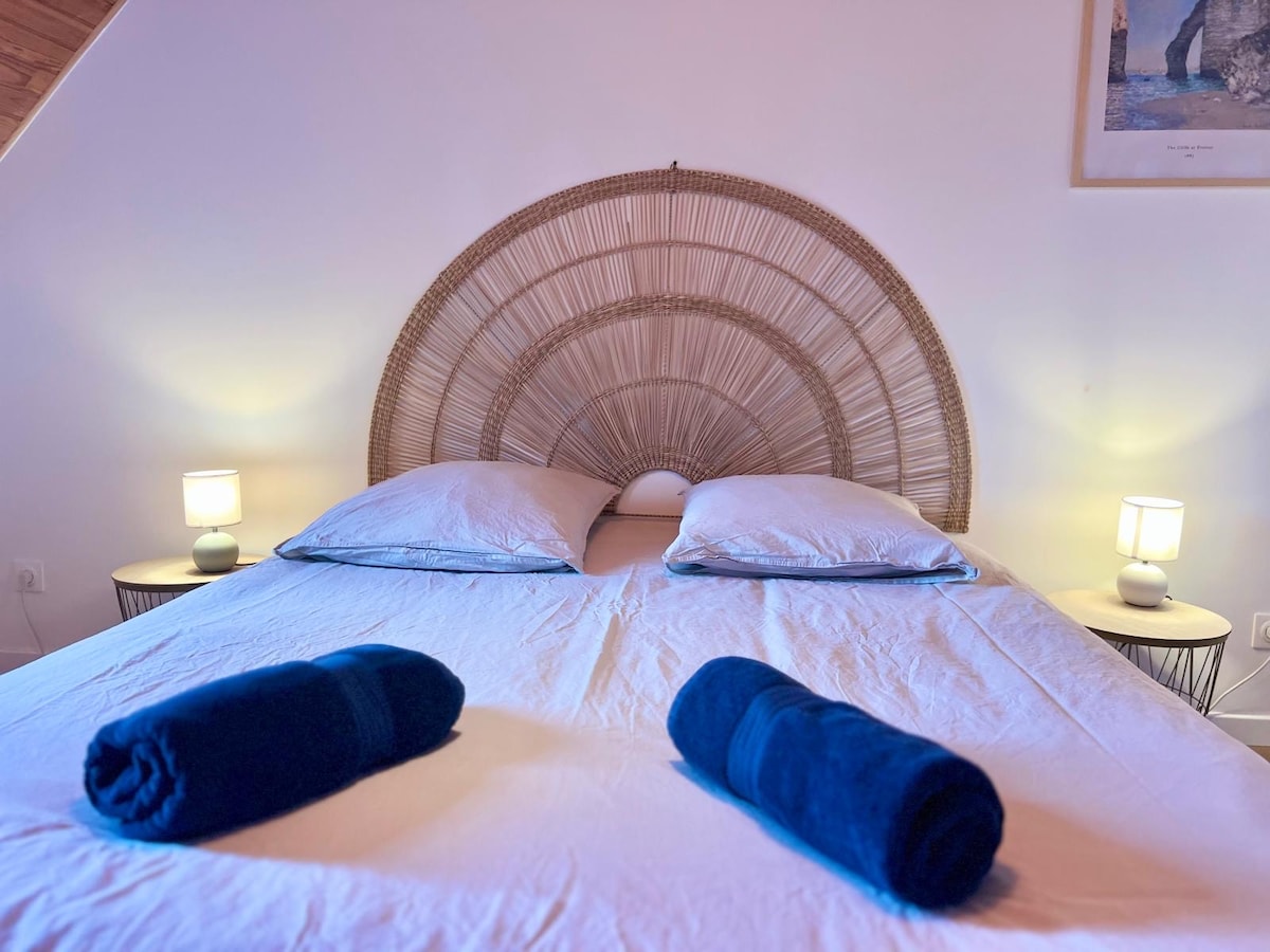 غرفة نوم بسرير مزدوج 3 (الطابق الأول)