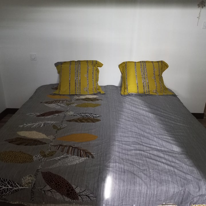 Dhomë gjumi 2