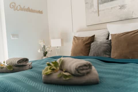 Vellmar oasis by the park with terrace, quiet