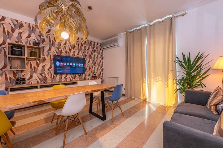 Big Apartment, Free Car Park, 20 Min To Venice - Mestre