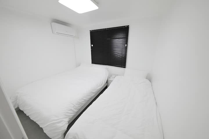 Dormitorio 3 - Queen 1 + Individual 1