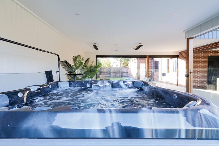 Family fun by the bay gallery image 2