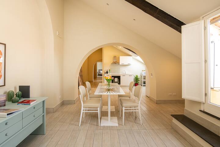 Les MaisONs Apartment B gallery image 3