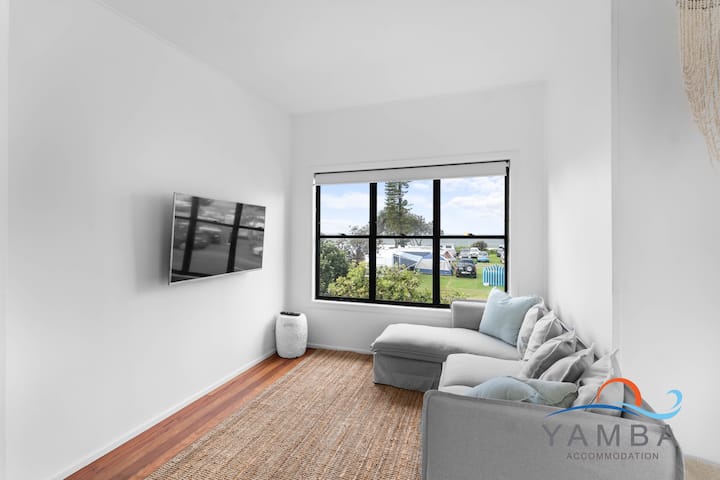 Stella - Ljhooker Yamba - Brooms Head