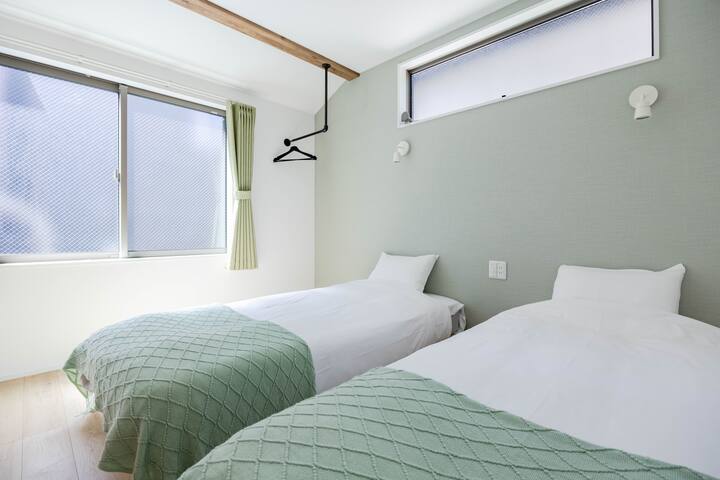 YS) New! 3BR/Nearest station 5 min/Direct Shinjuku gallery image 3