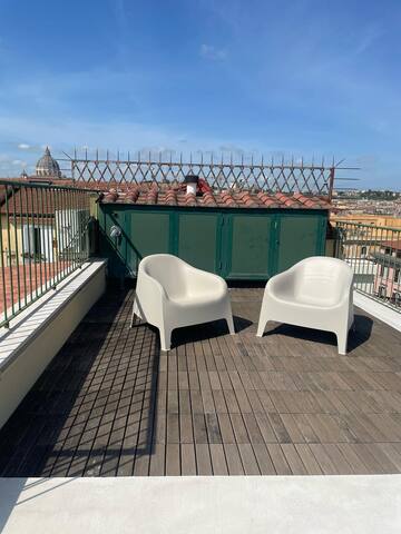 Attico e superattico nella zona strategica di Roma gallery image 4