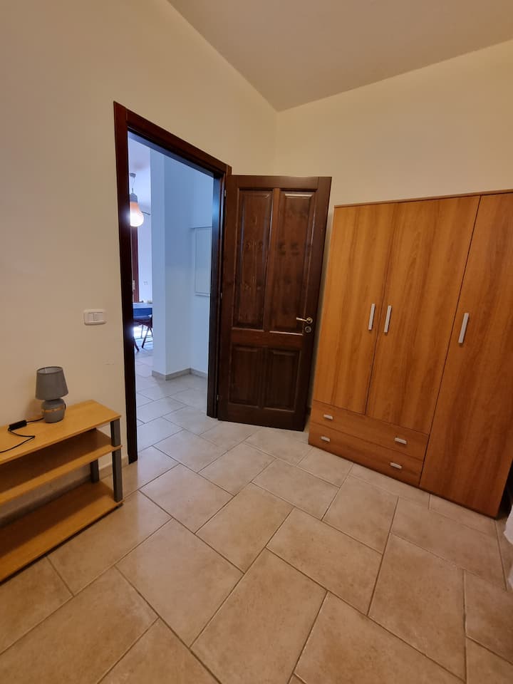 საძინებელი 2