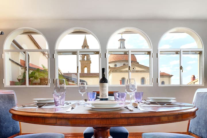 [Oltrarno Elegance] Hidden Gem with Florence Views gallery image 3