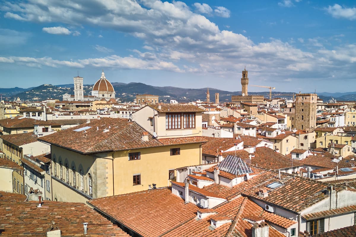 Oltrarno Elegance — 32