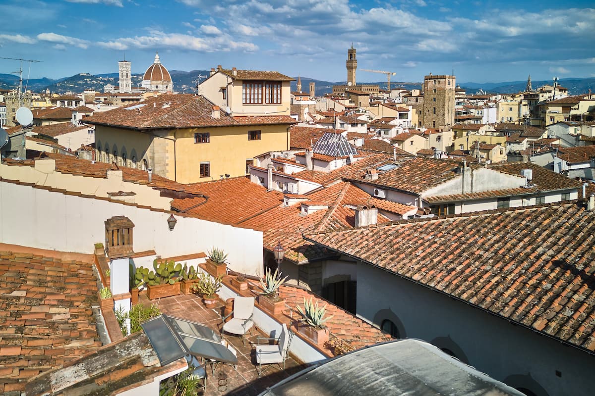 Oltrarno Elegance — 28