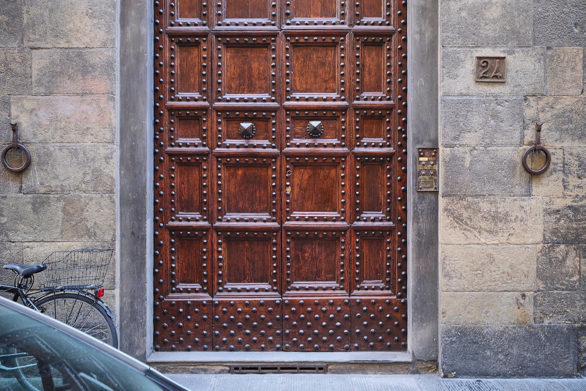Oltrarno Elegance — 31