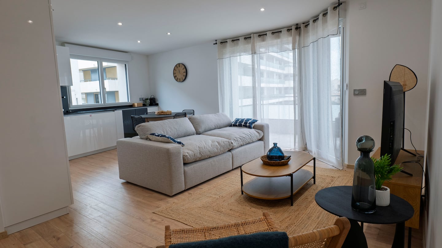 Atlantide — Plage & terrasse, Canet centre — Canet-en-Roussillon