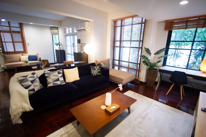 Spacious 4-Bedroom Oasis in the Heart of Sukhumvit gallery image 3