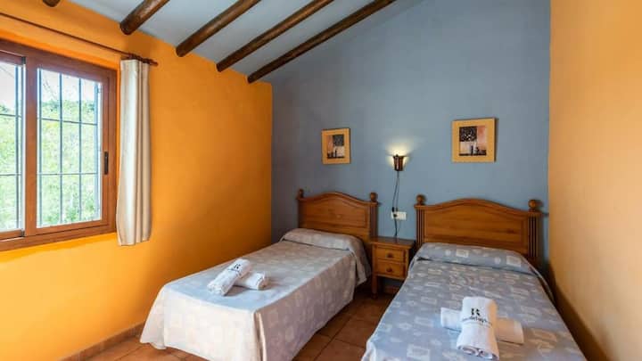 Спална соба 8