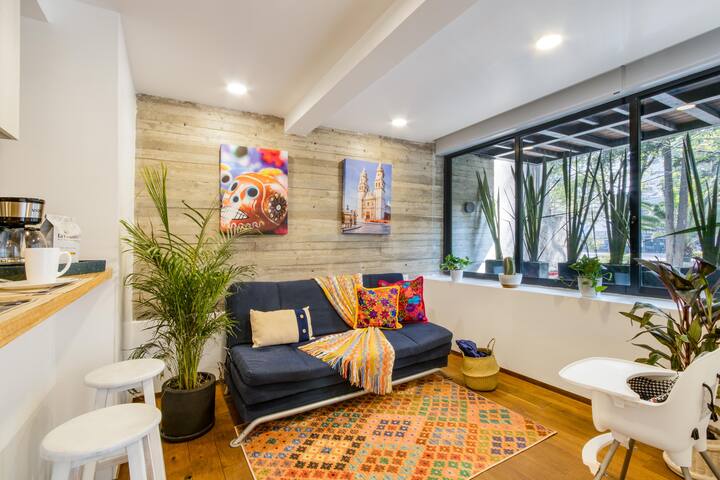 Condesa Cozy retreat 2 BR / Guests with AC gallery image 4
